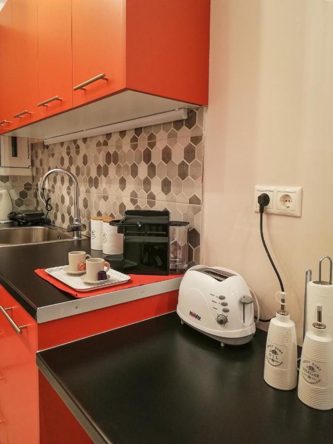 Stylish Modern Studio In The Heart Of Aten Exteriör bild