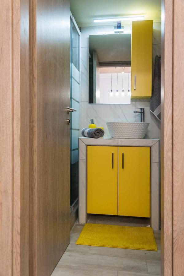 Stylish Modern Studio In The Heart Of Aten Exteriör bild